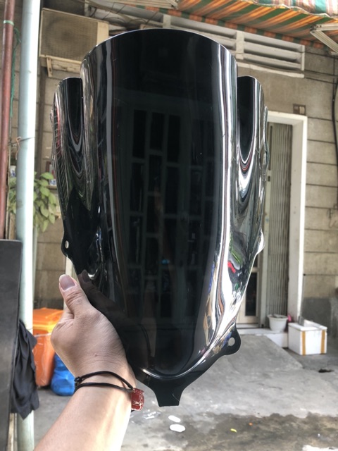 Kính chắn gió zero gravity gsx r150 gsx150