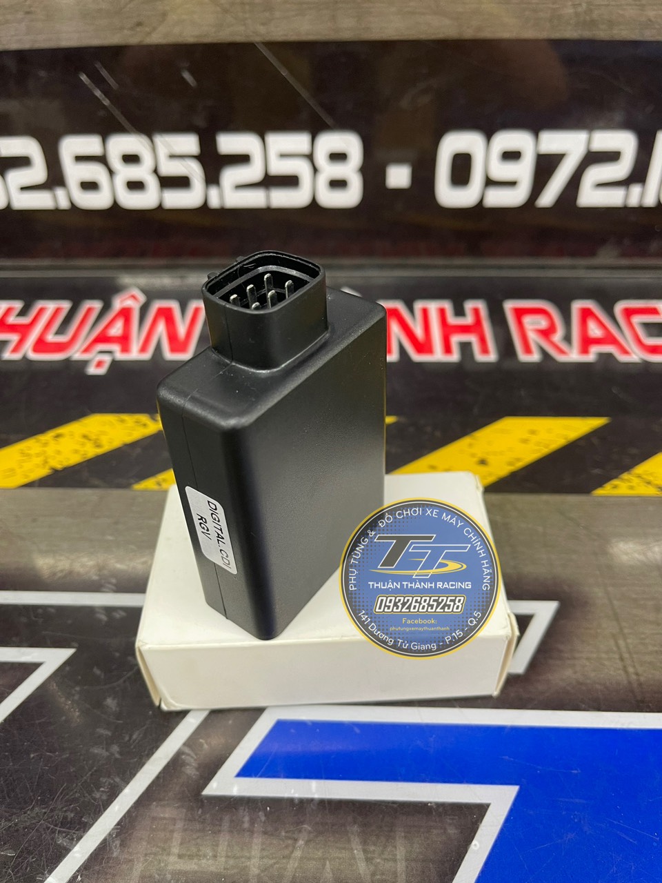 IC SPORT D12 MỚI HỘP TRẮNG