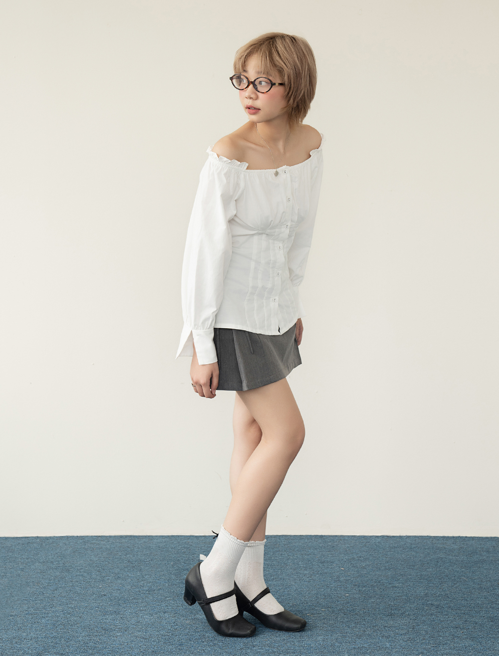 BLEUBIRD Áo trễ vai xếp ly dáng ôm Chloe Top