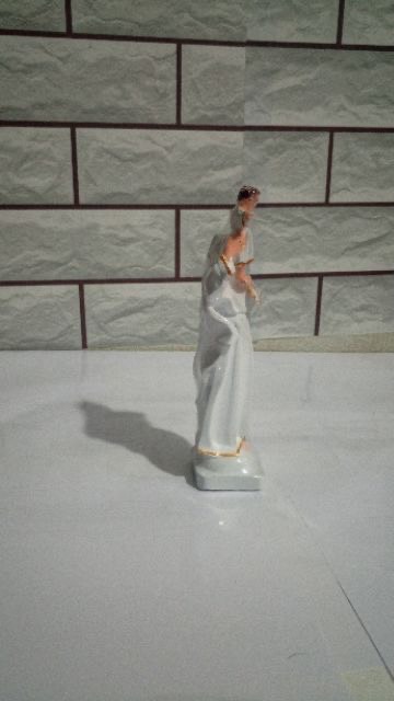67. Đức Mẹ bãi dâu