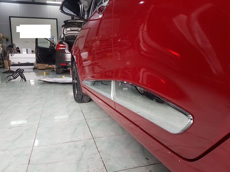 NẸP HÔNG SƯỜN XE I10 2018-2020 Hatchback
