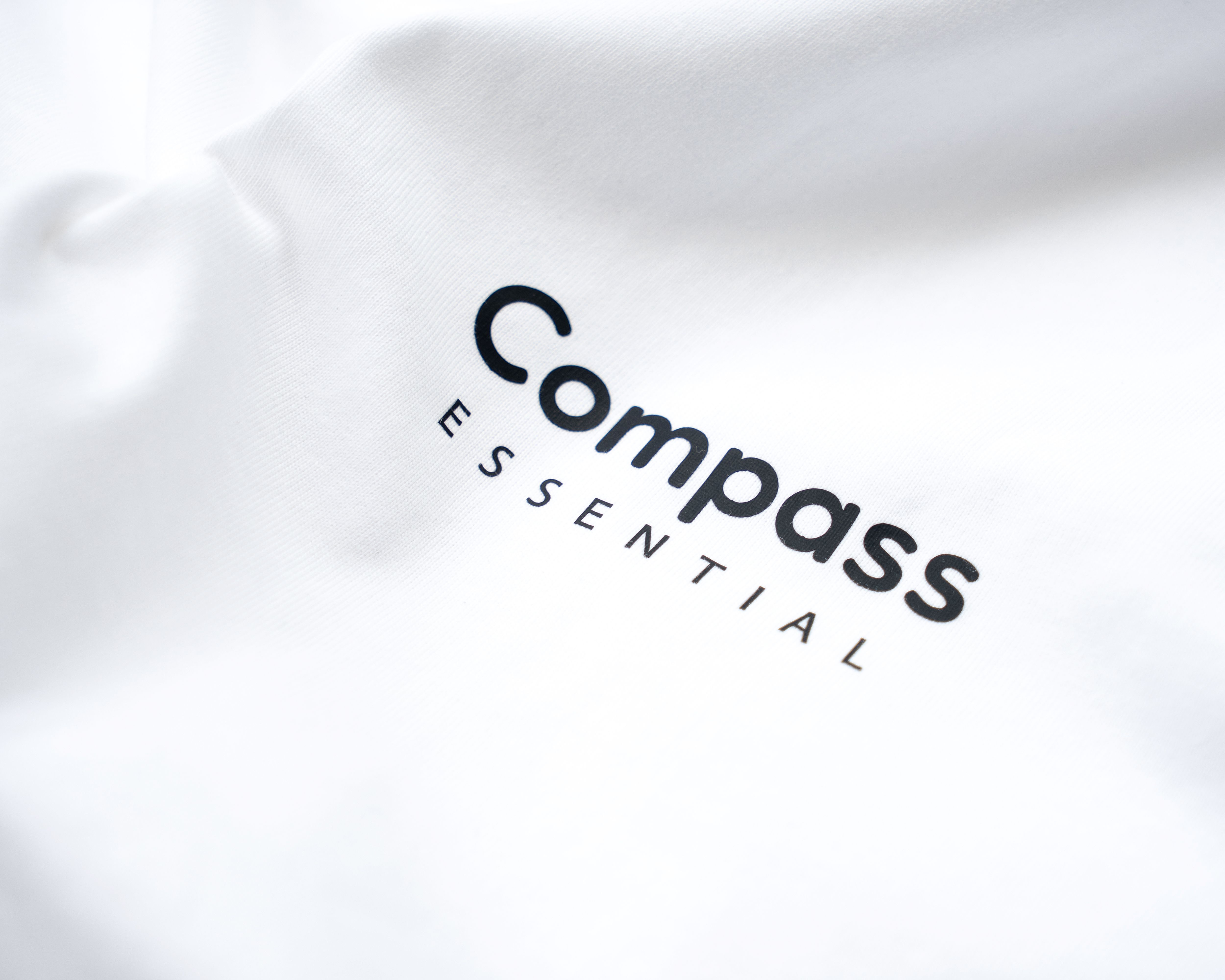 Áo thun Oversized Logo Basic Essential - Essential Basic Logo Tee