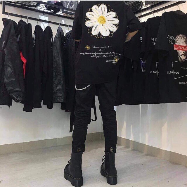 [Nguyen Thuy975798 Store]  Áo Thun Tay Lỡ Hoa Cúc Hot Trend