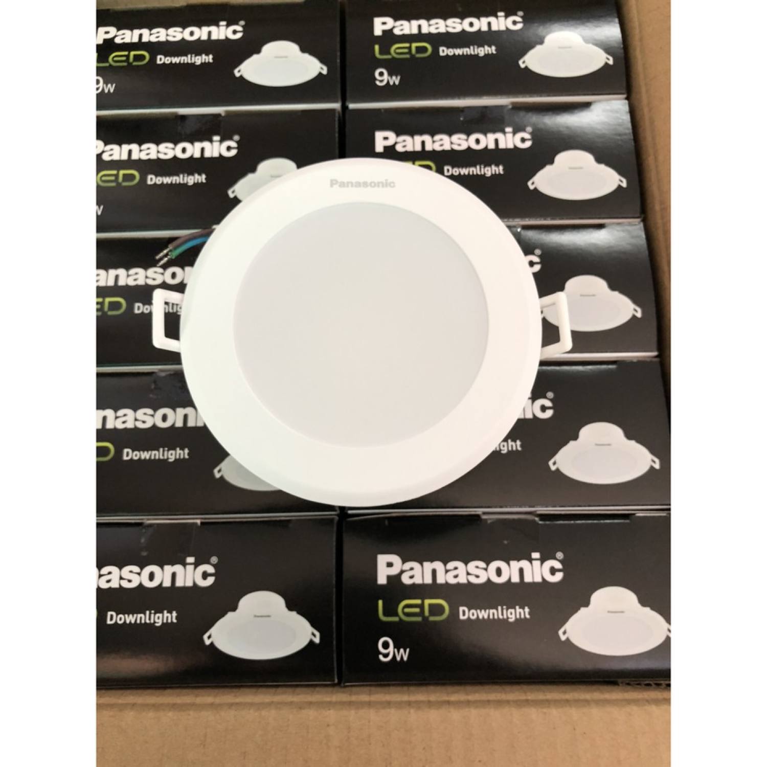 Đèn âm trần Panasonic 9W NNNC7596488