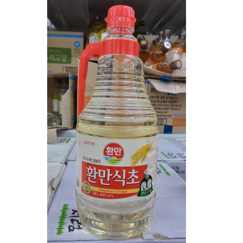Giấm Gạo Hàn Quốc Hwan Man 1,8L. 환만식초