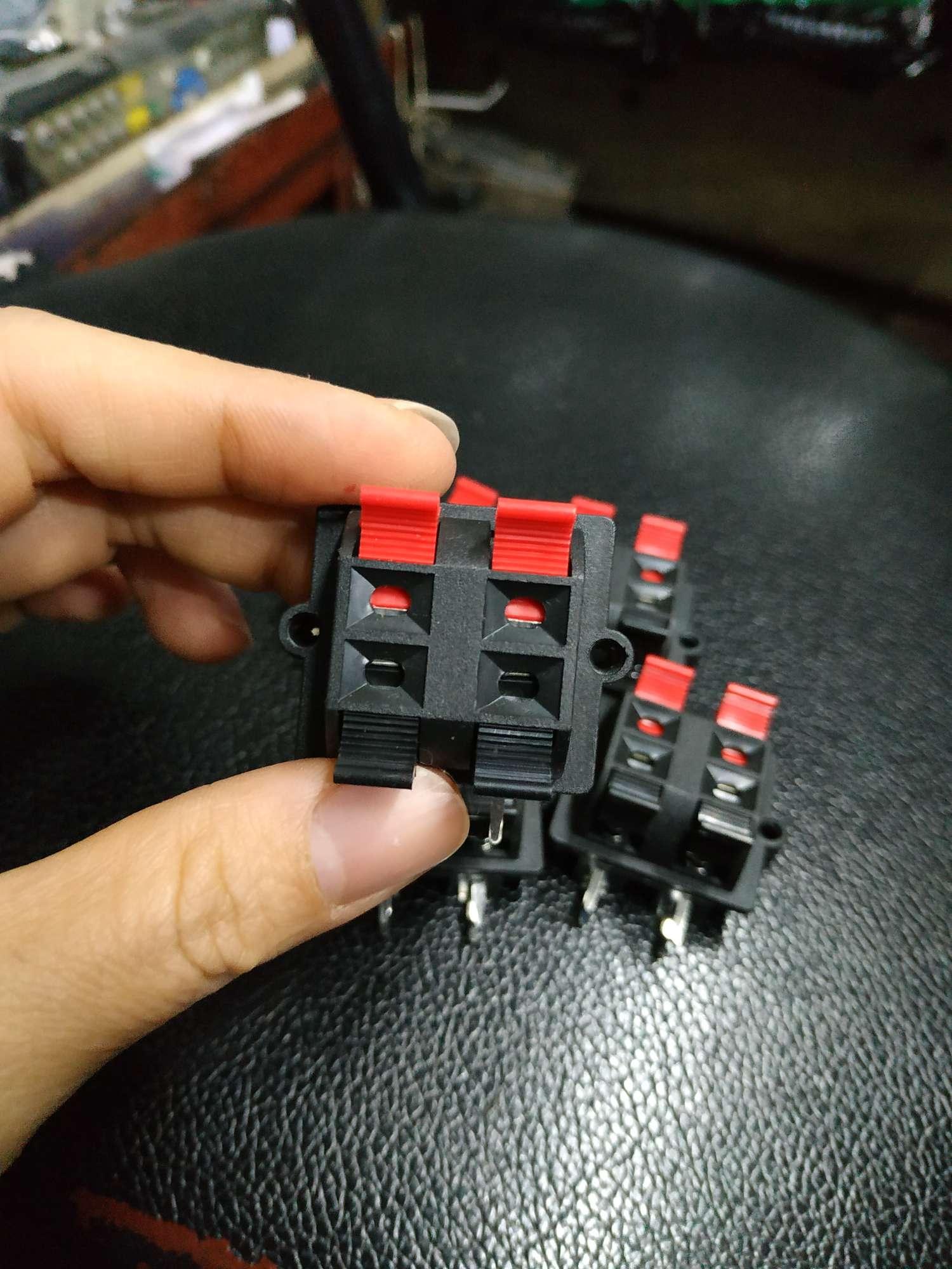 Cọc loa Vuông Bé - Combo 5 Cái