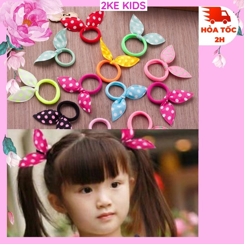 Cột tóc nơ cho bé