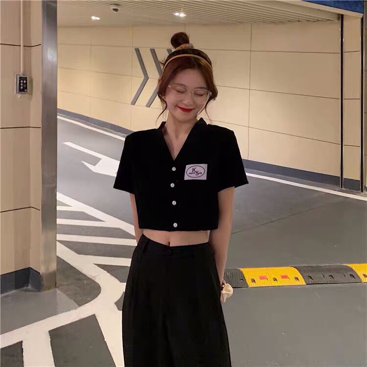 [HCM]Áo Croptop cổ V