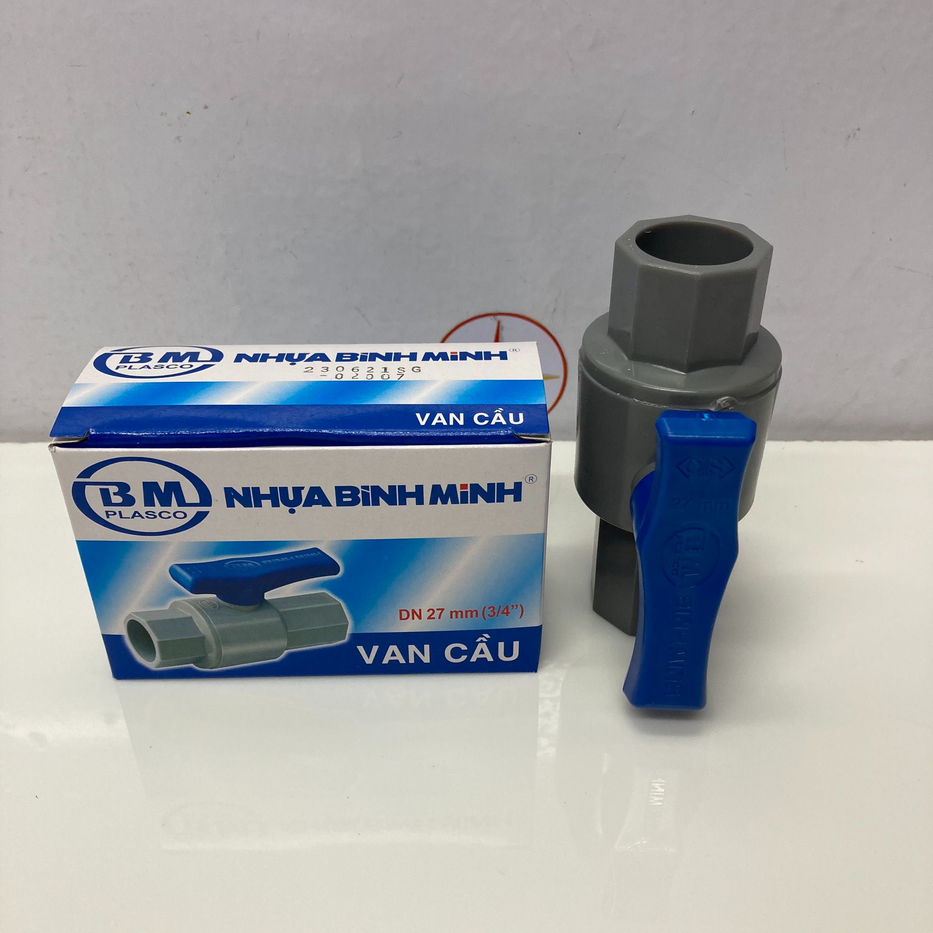Van 27 , van khóa nhựa PVC Bình Minh