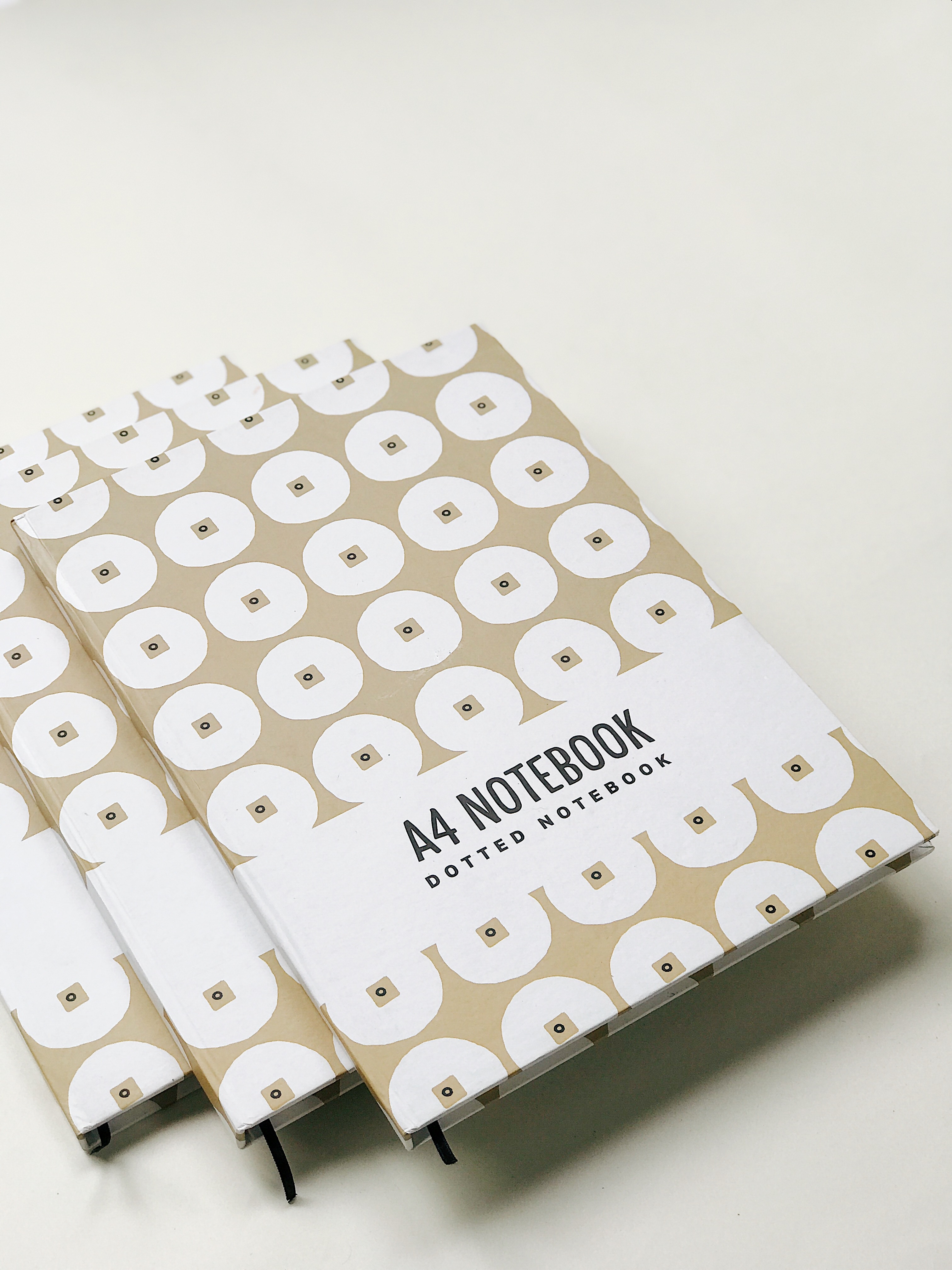 Sổ tay A4 Crabit - Dotted Notebook - Đồng xu nâu