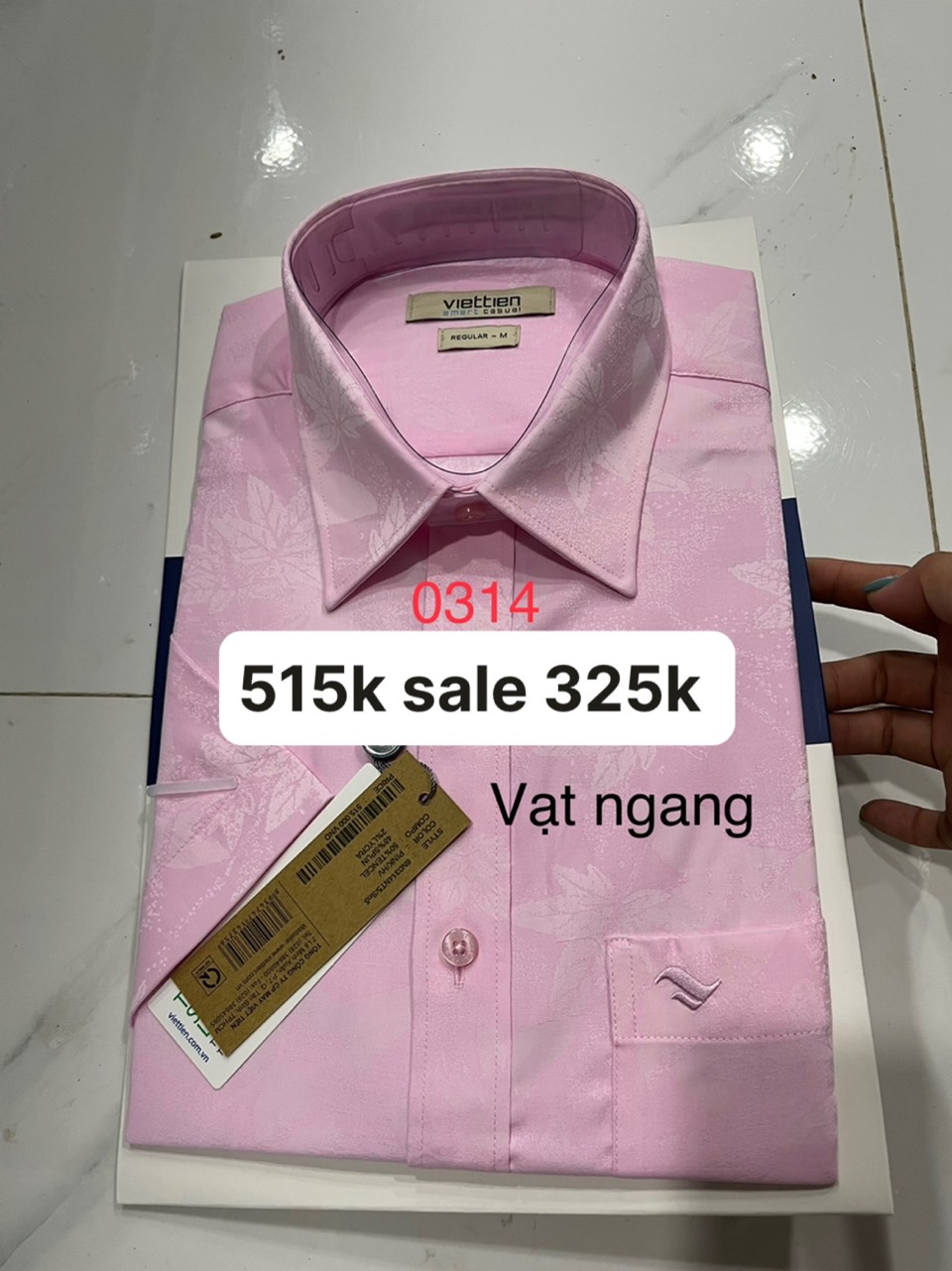 Áo sơ mi Việt tiến ngắn tay  vạt ngang 515k sale 275k Form Regular (tiêu chuẩn)