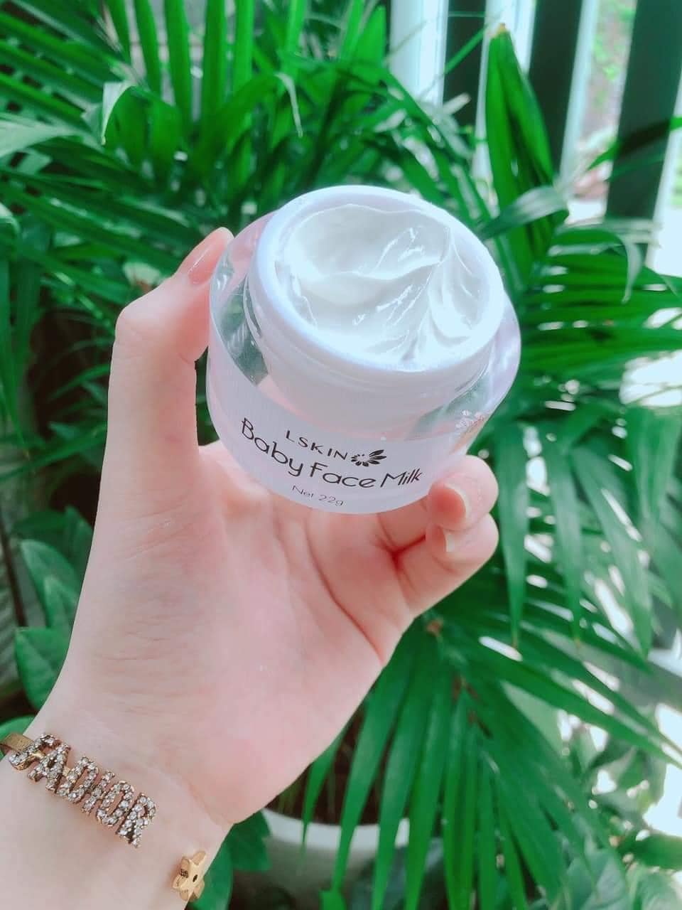 Baby face sản phẩm trắng da đan thy