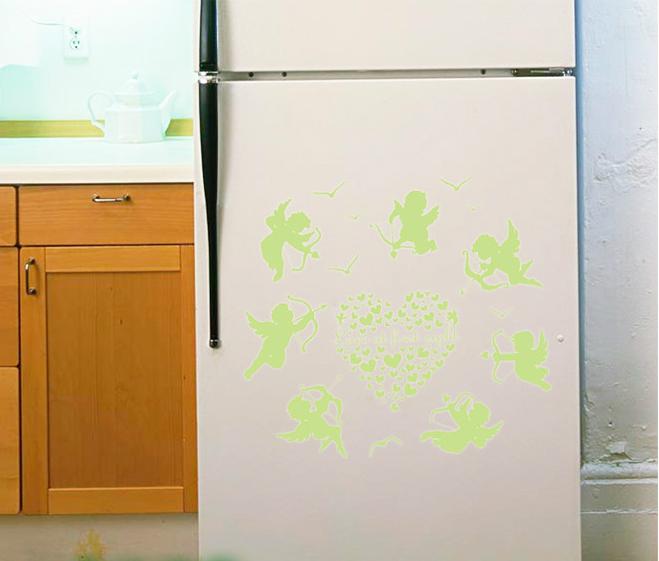 Decal trang trí Thần Tình Yêu - Dạ Quang
