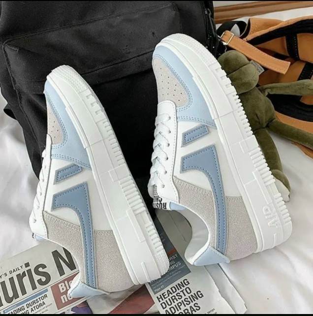 giày nữ da nỉ sneaker đế độn răng cưa 2 màu