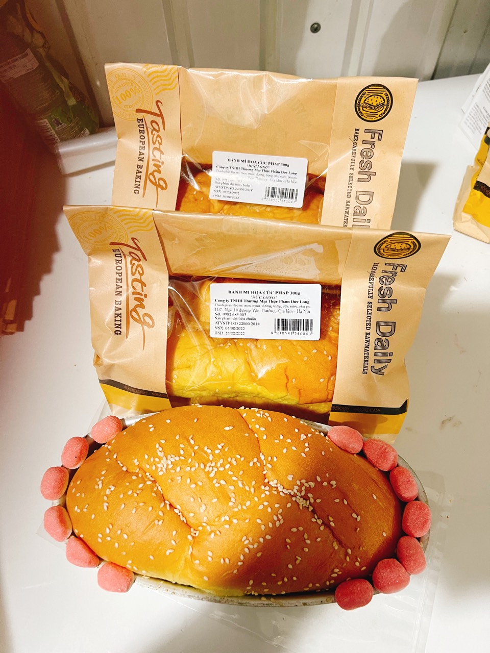 [THƯƠNG HIỆU] Bánh Mì Bơ Sữa Đặc Biệt Đức Long 260gram (Bánh Mới Mỗi Ngày)