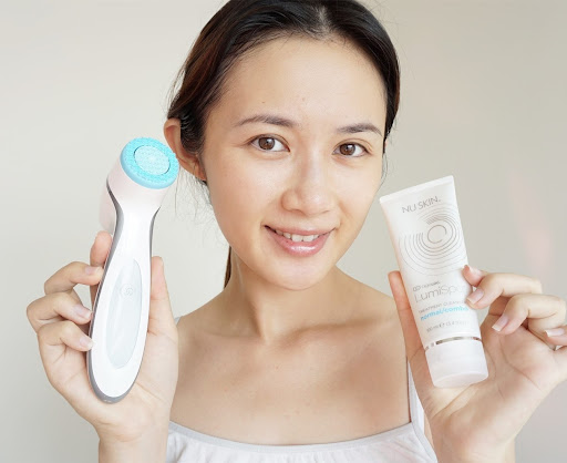 Sữa rửa mặt Lumispa cho da khô