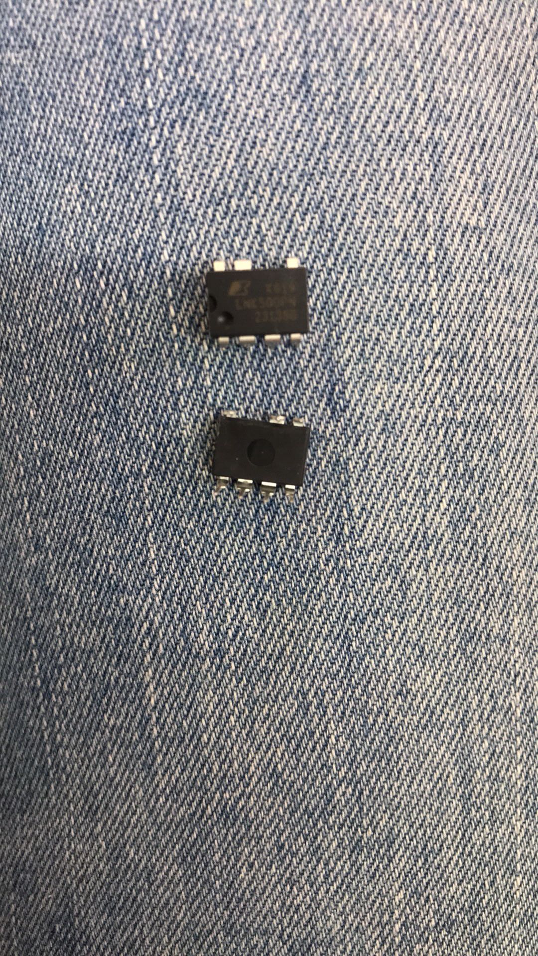 5 con ic nguồn 7 chân LNK500 - LNK500