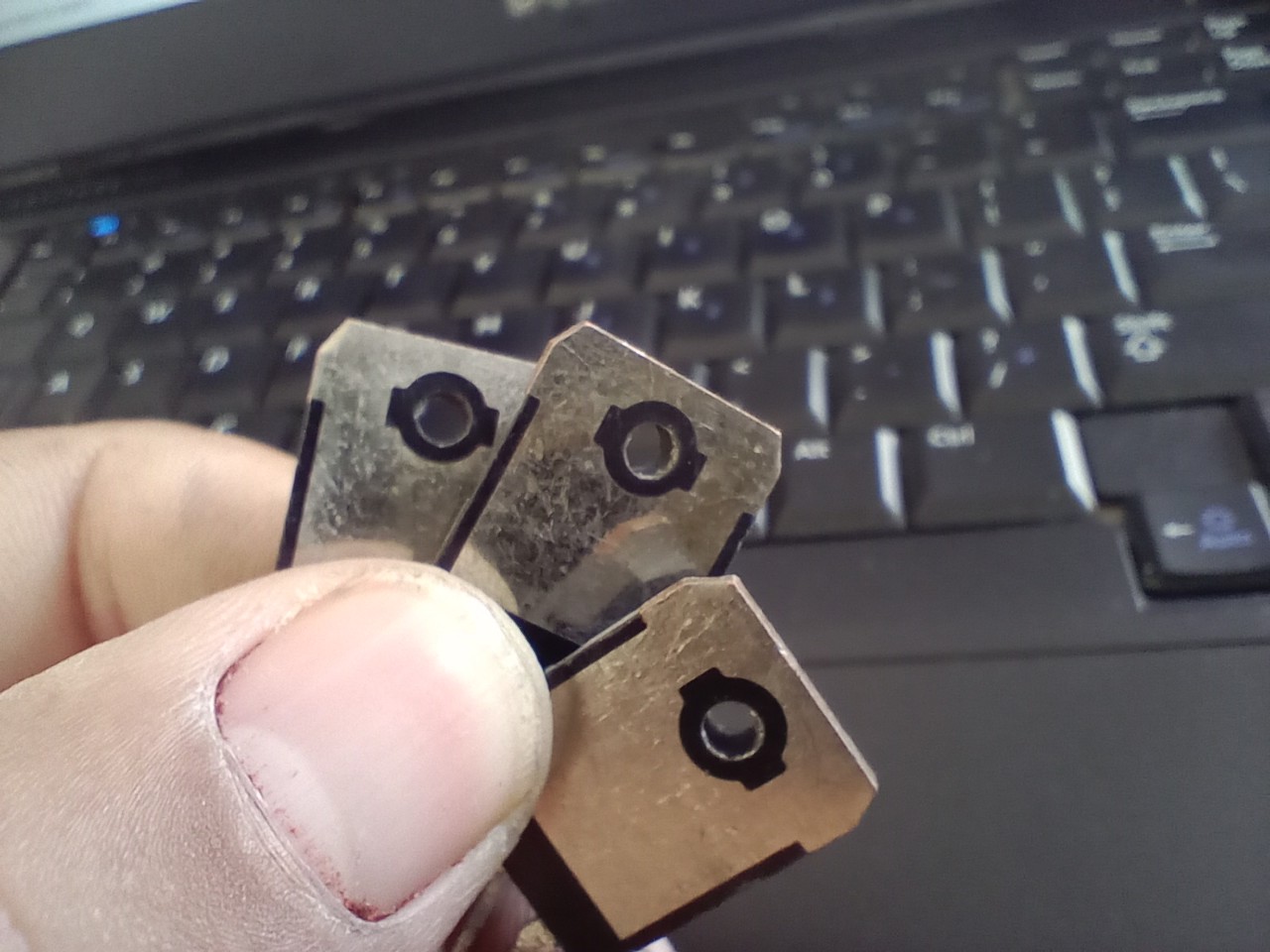 sò KEC B688 lưng đồng đỏ tháo máy
