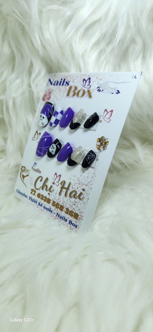 Nails Box