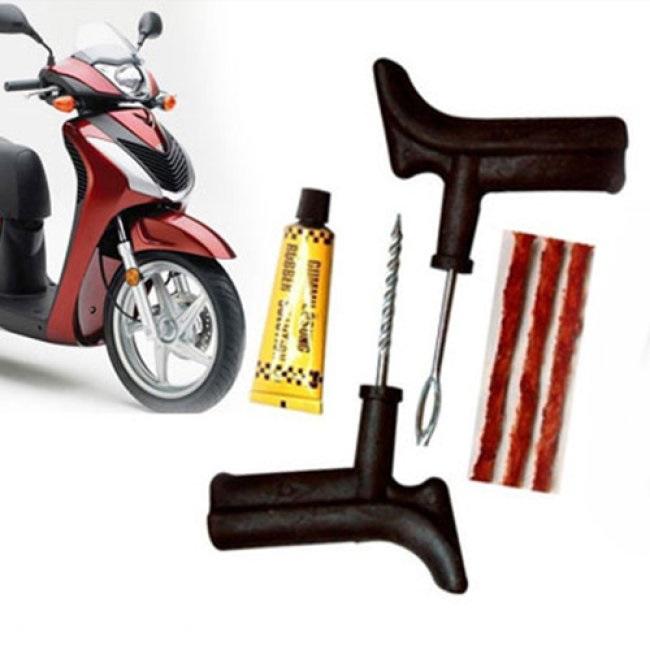 Bộ Dụng Cụ Vá Xe Không Ruột khi đi đường gặp sự cố thủn lớp xe