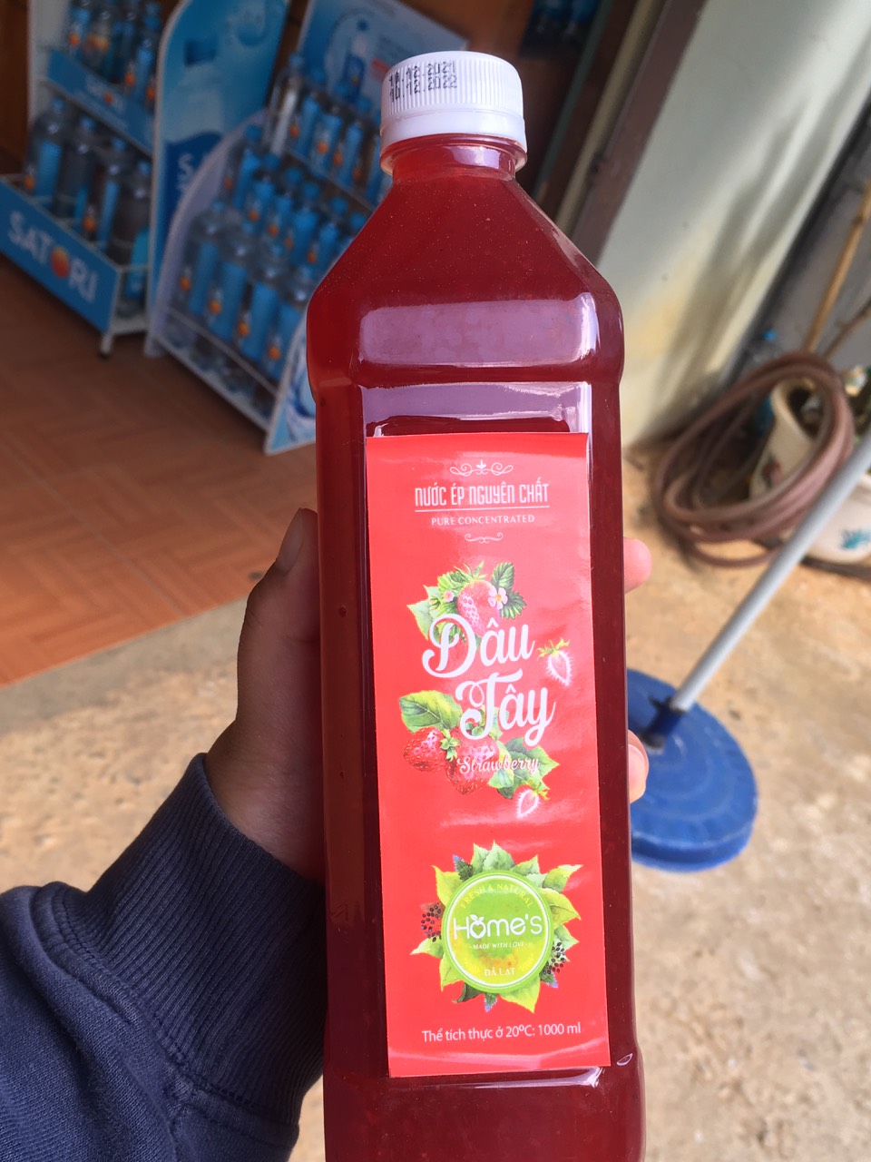 NƯỚC CỐT DÂU TÂY - CHAI PET 1L - ĐẶC SẢN ĐÀ LẠT