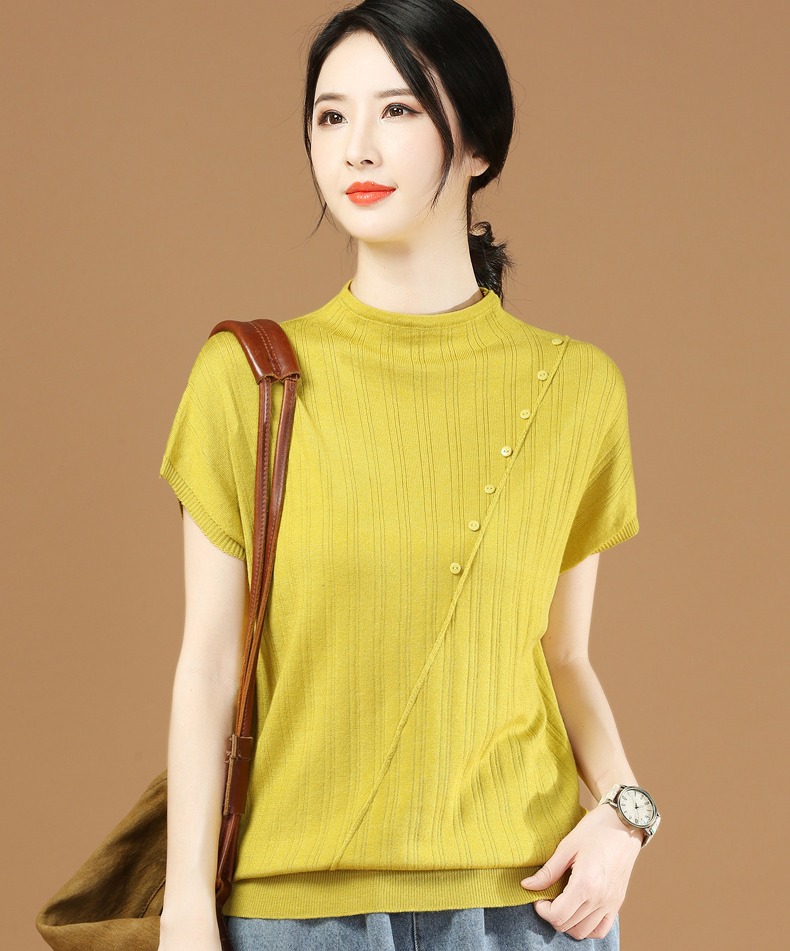 Áo len kiểu phối nút xinh xắn - akn8761