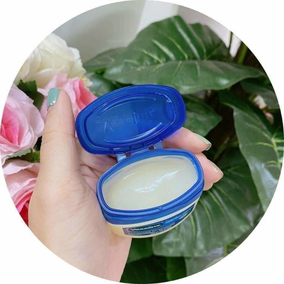 Kem dưỡng da giữ ẩm Vaseline Mỹ