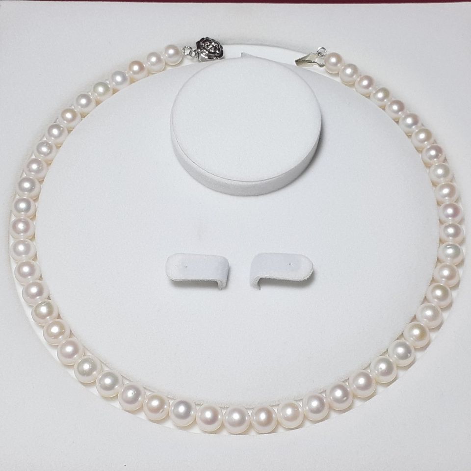CHUỖI CỔ NGỌC TRAI THẬT - SANG TRỌNG, QUÝ PHÁI