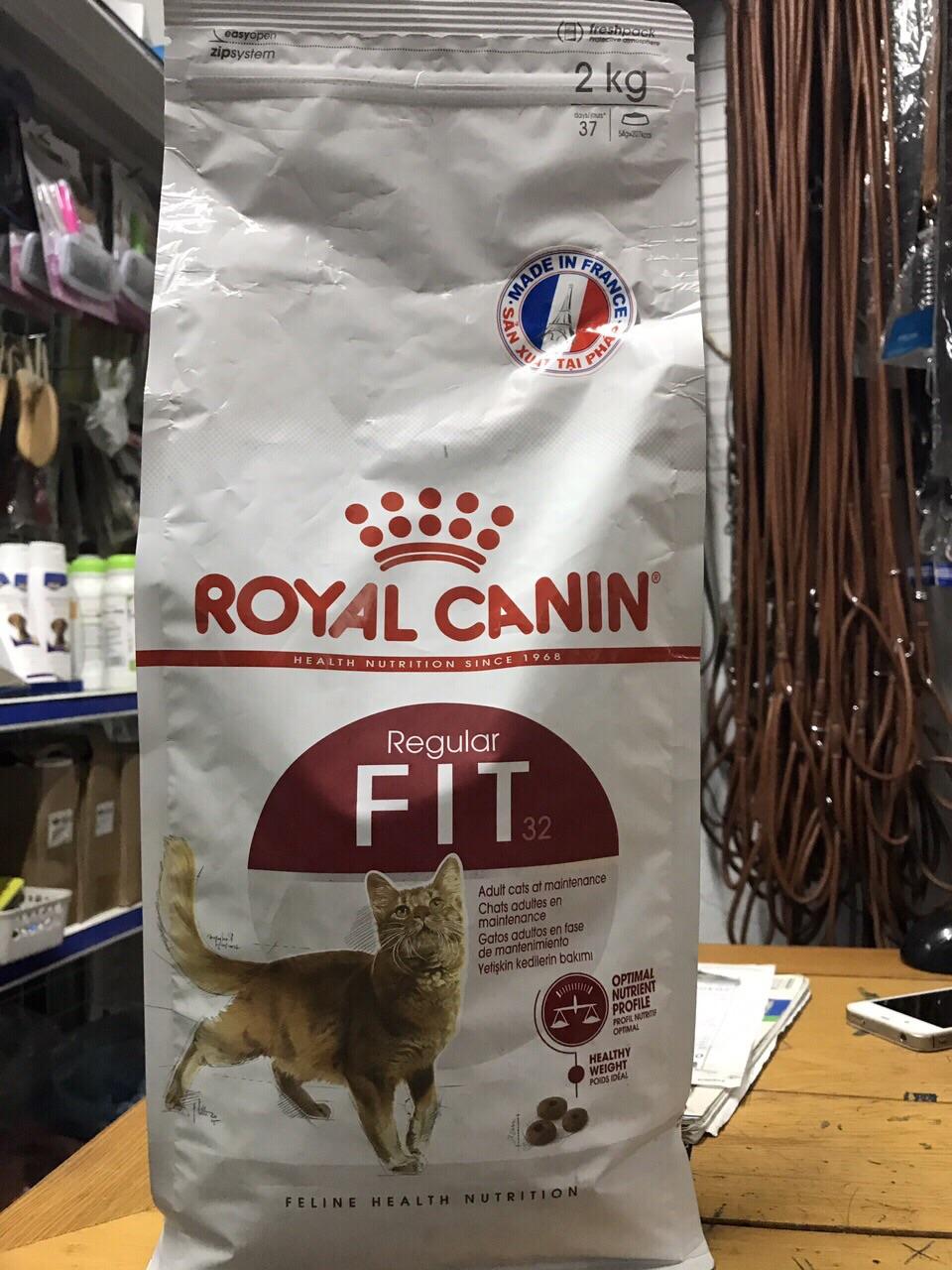 Thức ăn mèo Royal Canin FIT 32 2kg (dành cho mèo trưởng thành - thích vận động) - [Nông Trại Thú Cưng]