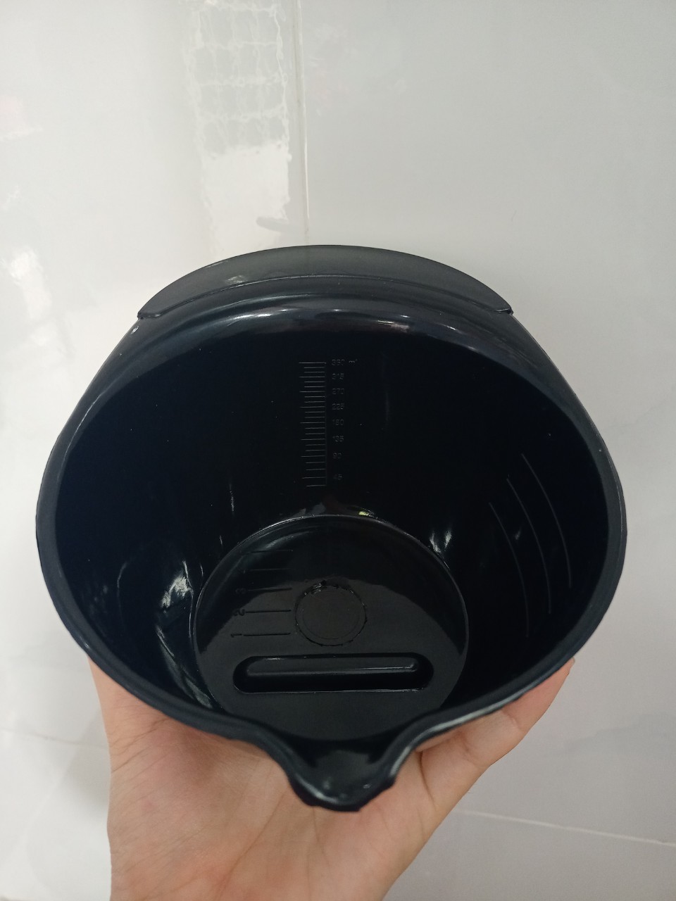 [HCM]Chén đụng dung dịch dùng để nhuộm tóc - phulieutocthuduc