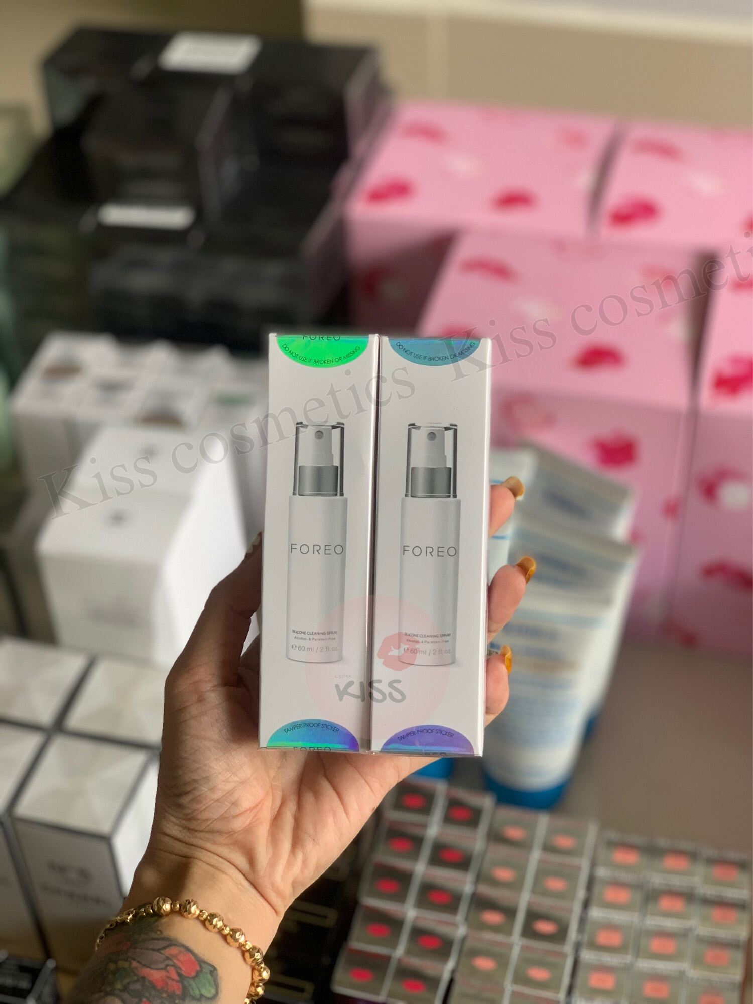 - Dung dịch vệ sinh máy rửa mặt F.oreo Silicon Cleansing Spray - Kiss cosmetics