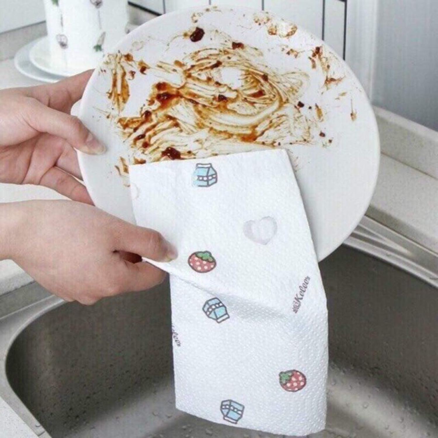 Cuộn 220 tơ` Khăn Giấy Lau Bếp Đa Năng 20 - 25cm