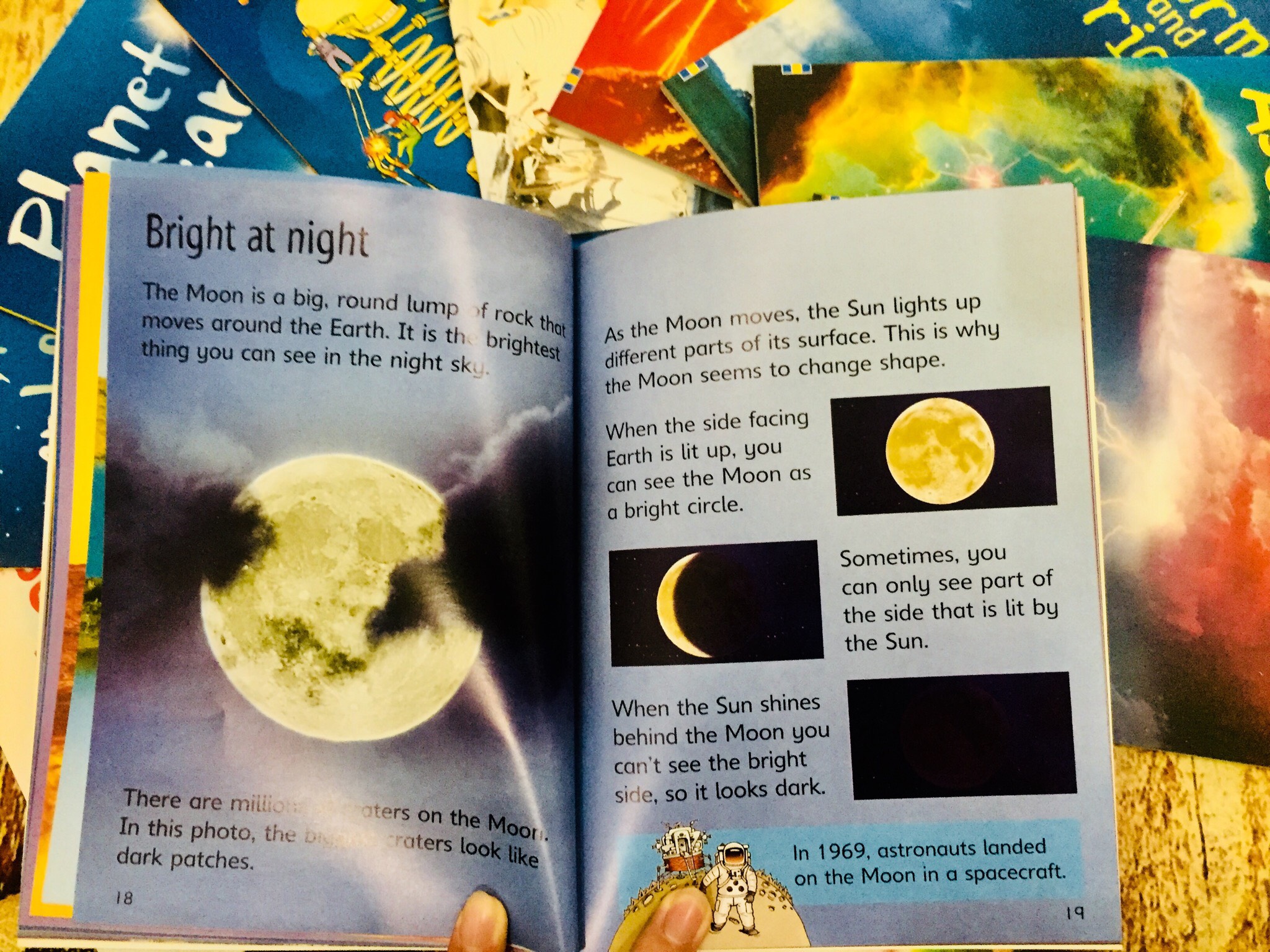 Bản nhập 10q - USBORNE BEGINNERS SCIENCE - bìa mềm