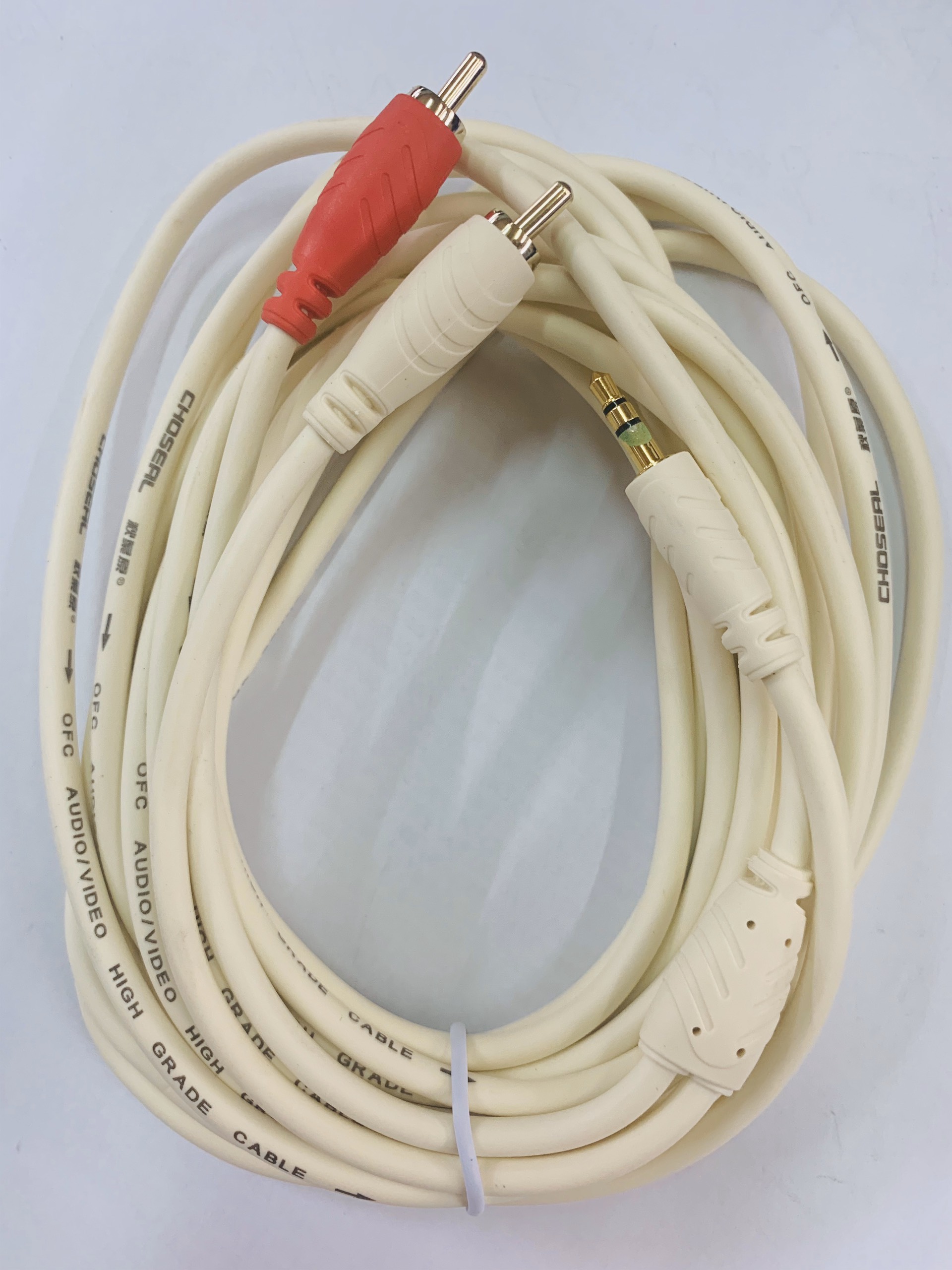 [HCM]Cáp loa 3.5 sang 2 bộng sen Choseal 5M