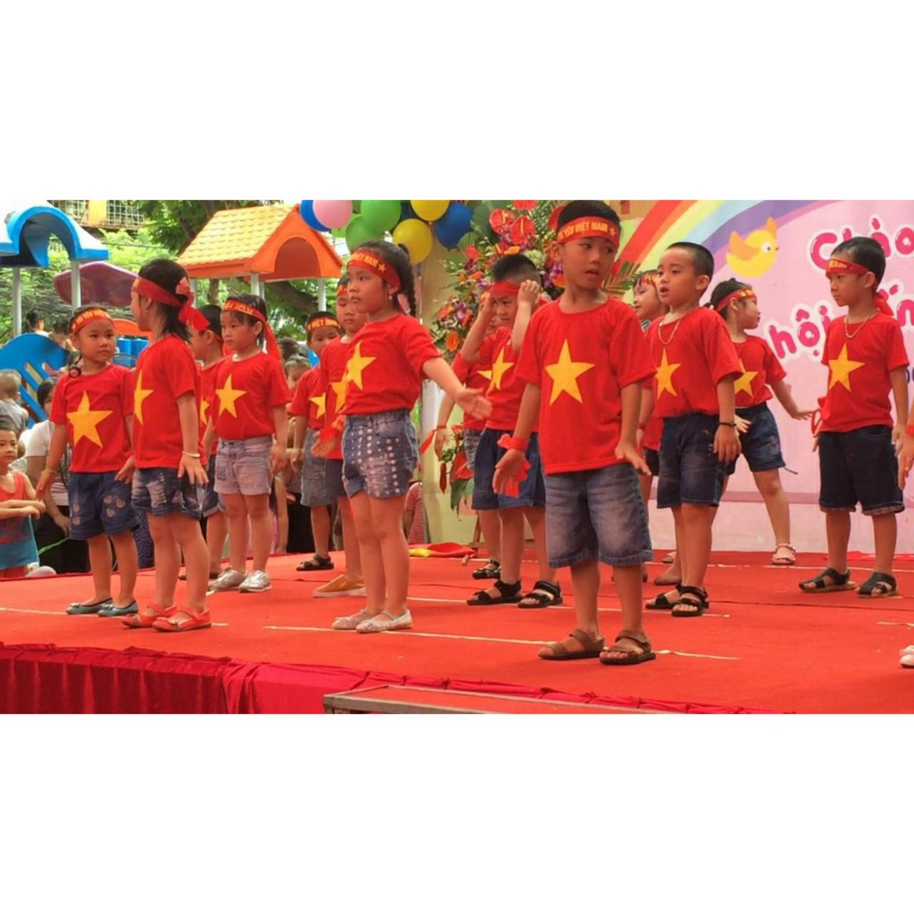 Áo Cờ Đỏ Sao Vàng Trẻ Em Chất Đẹp
