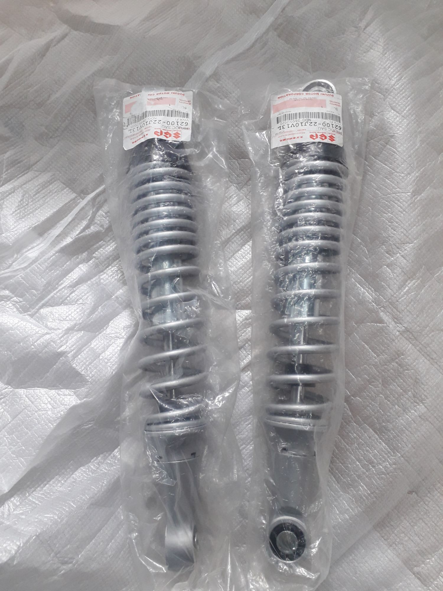 Cặp phuộc sau viva fi 115