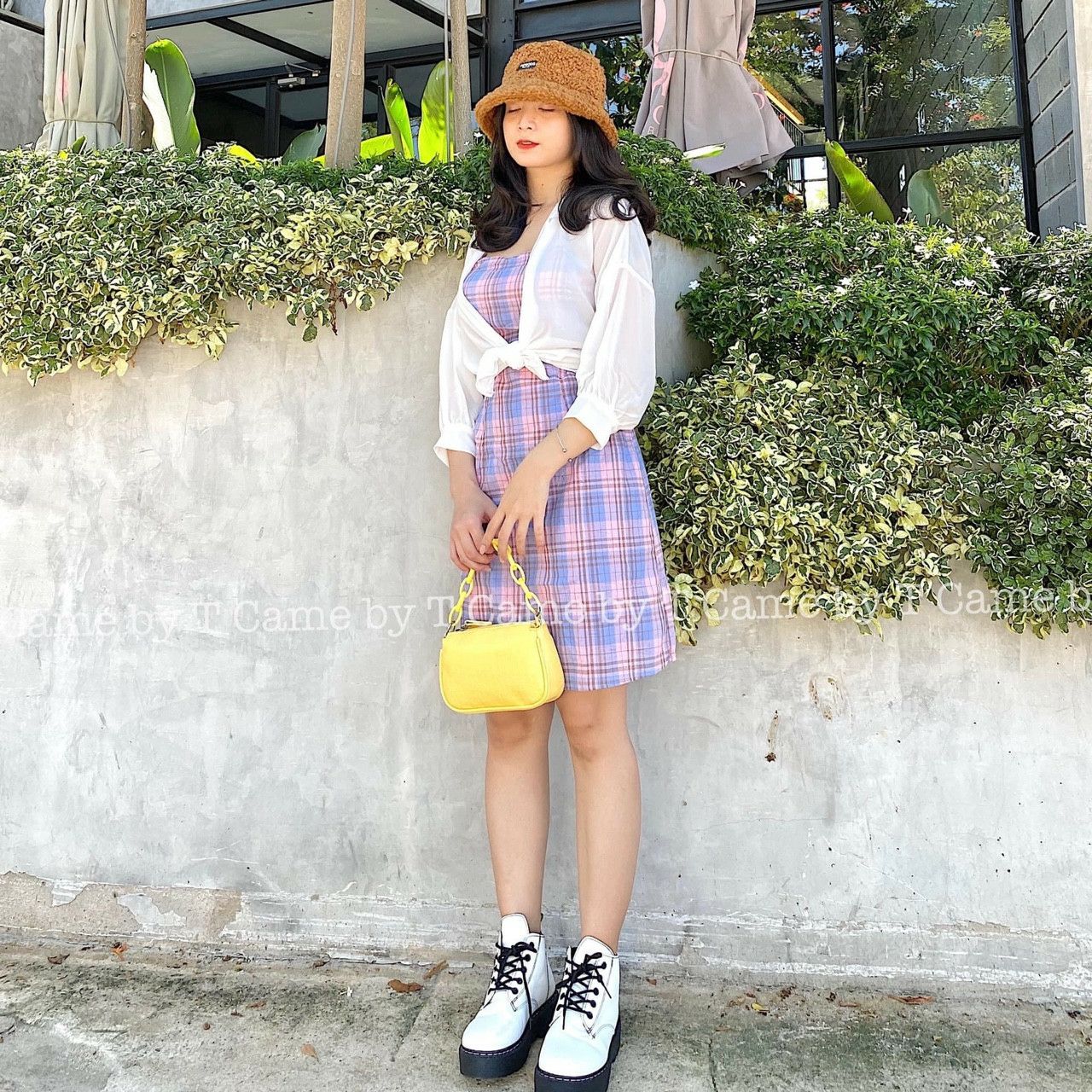 Set đầm 2 dây kèm sơ mi voan hót hòn họt luôn