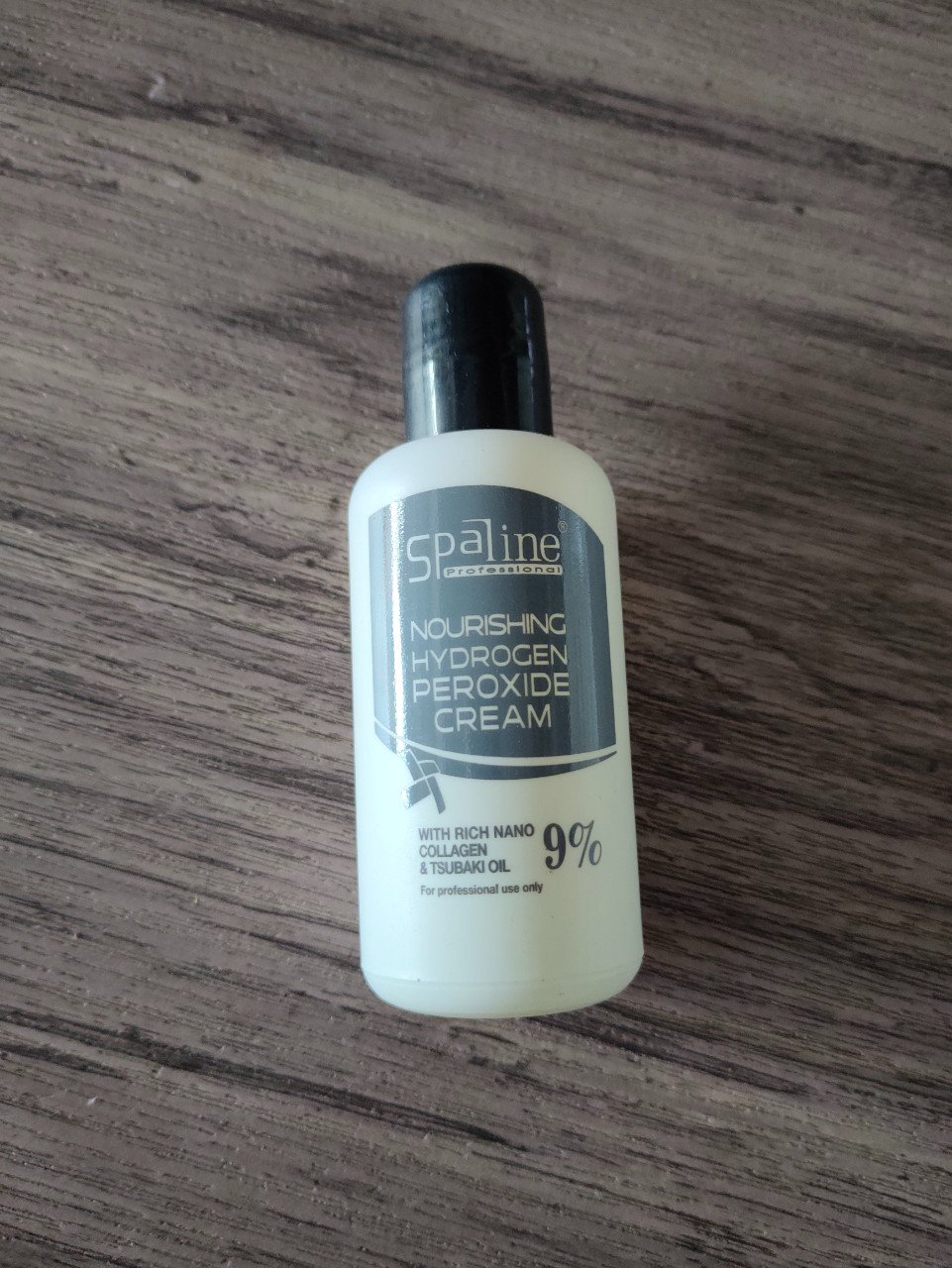 Oxy siêu dưỡng pha thuốc nhuộm tóc spaline từ lavox 100ml