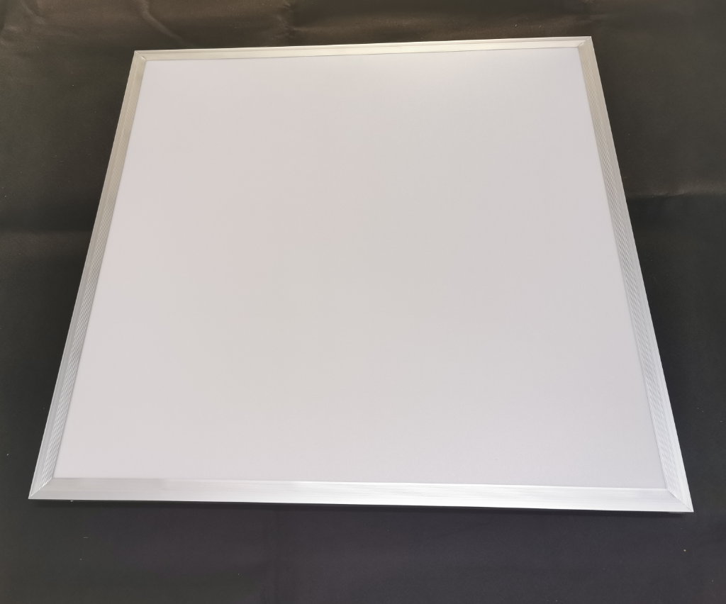 Đèn led Panel 600x600 48w HG sáng trắng