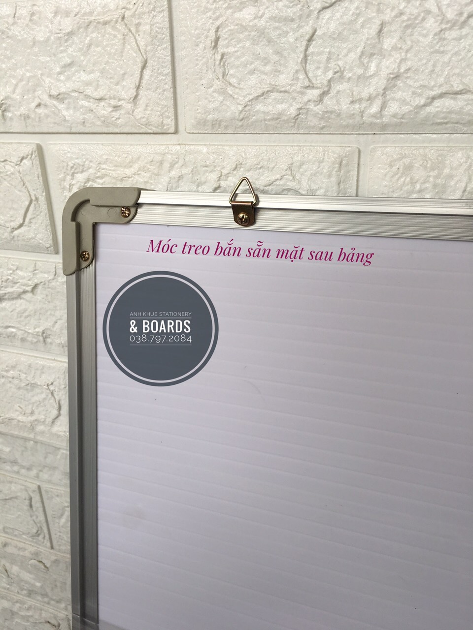 Bảng từ trắng Hàn Quốc 80 x 120cm (Tặng bút lông, bông lau, nam châm dính bảng)