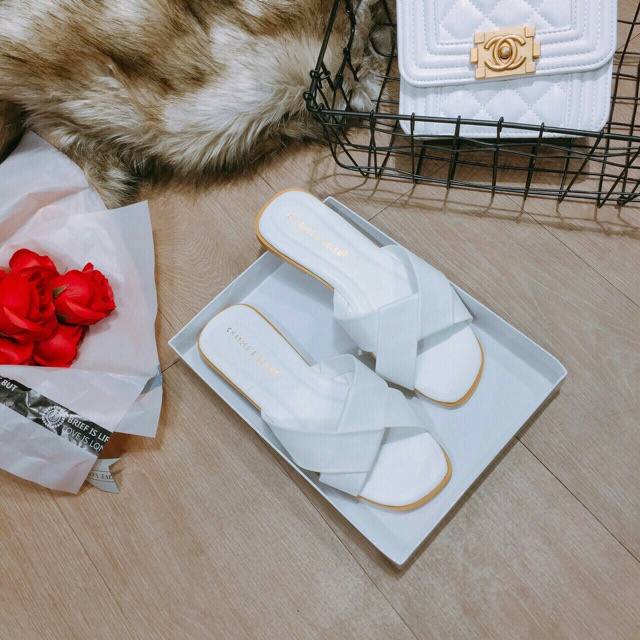 [Hoàn Tiền 15%]Dép lê da mềm quai xoắn Cực hot
