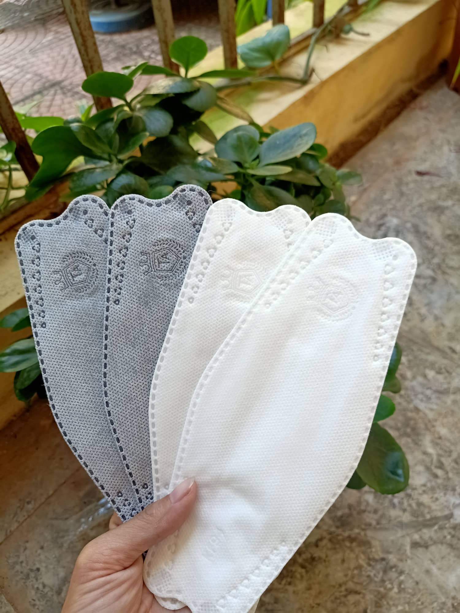 Khẩu trang KF94 100 cái