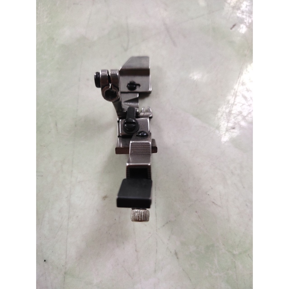 chân vịt cữ may thun máy vắt sổ 4 chỉ