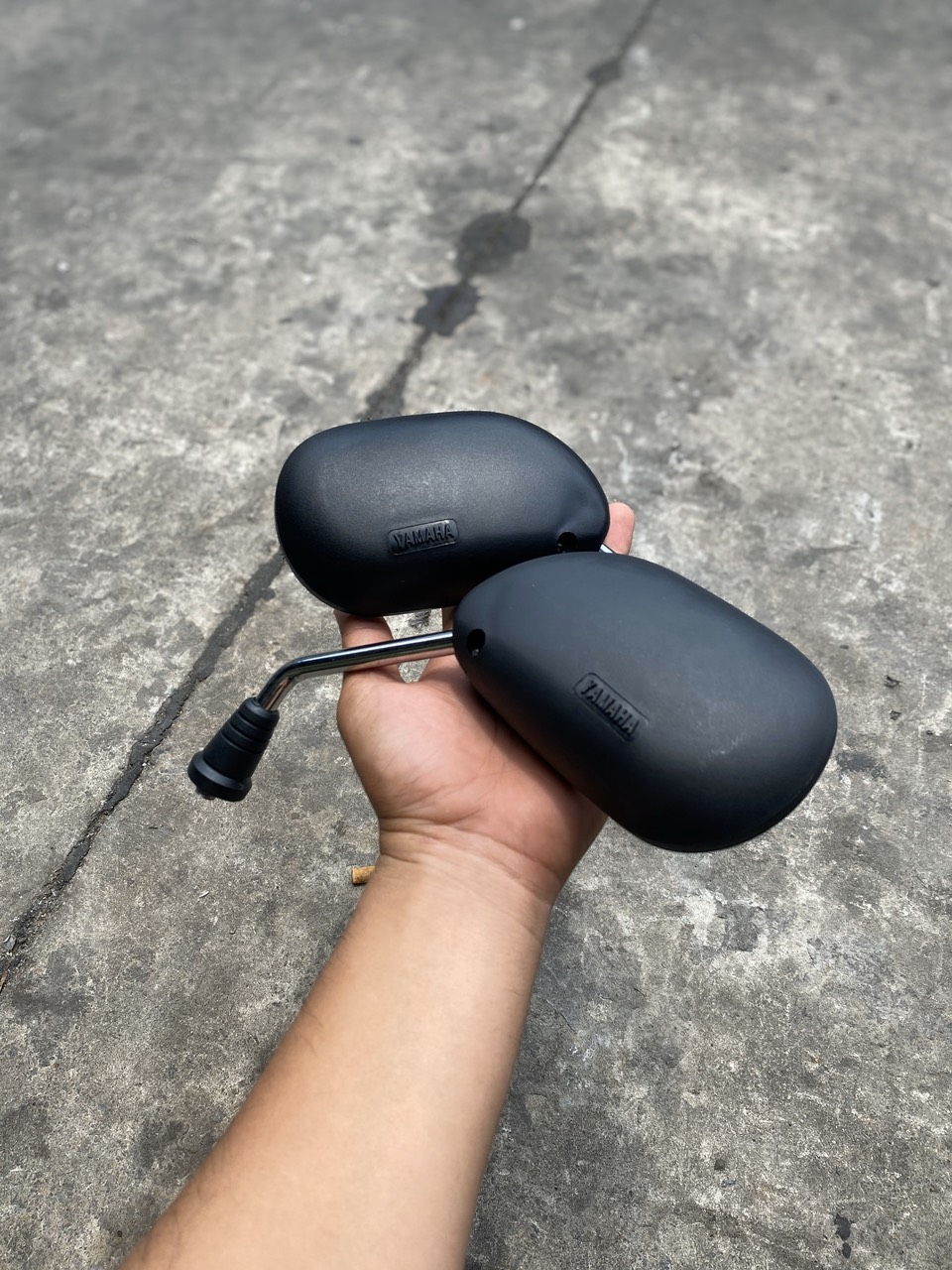 KÍNH SPARK  GẮN CÁC DÒNG XE MÁY