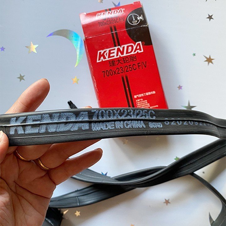 Săm ruột xe đạp Kenda 700x23/25C van FV/AV