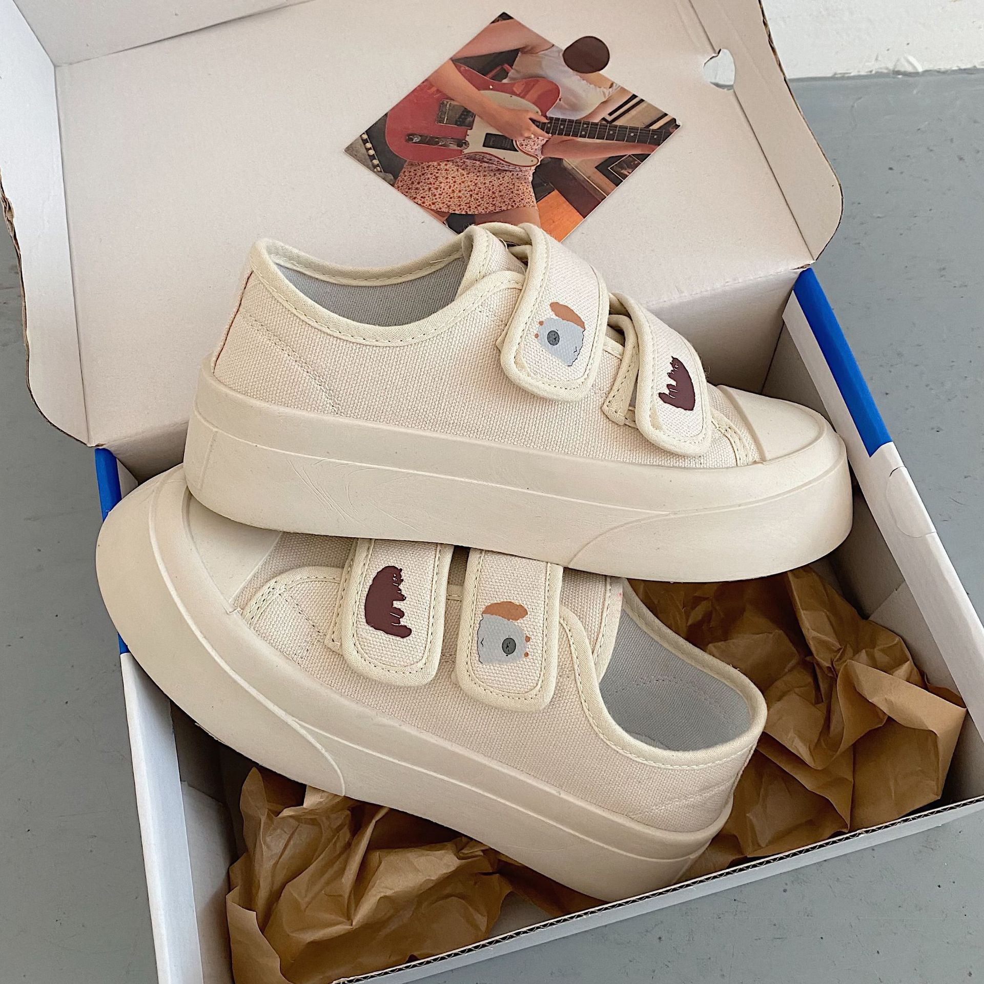 Giày lười nữ slipon con voi con