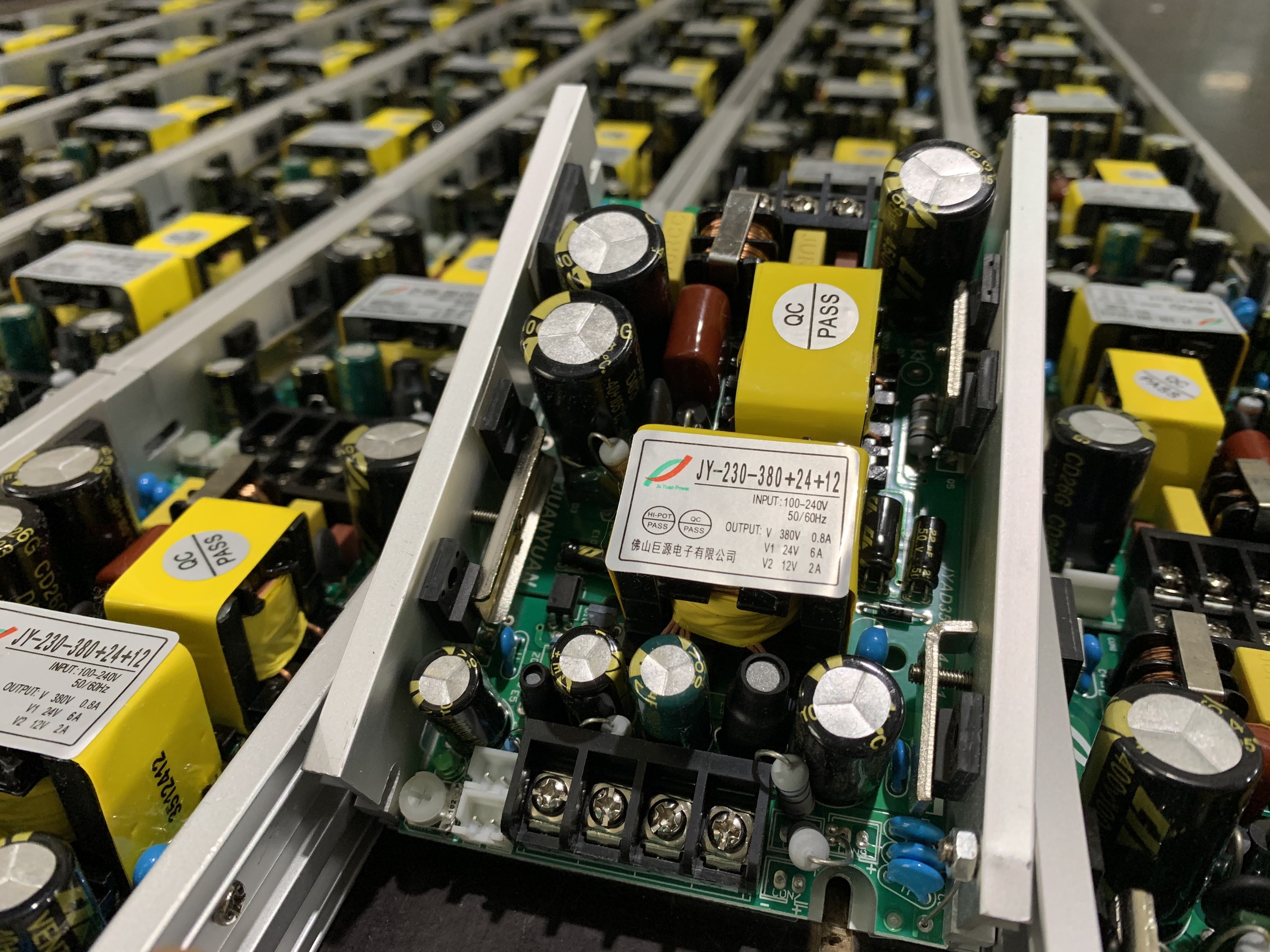 Nguồn Beam 230 loại 12-24-380vol