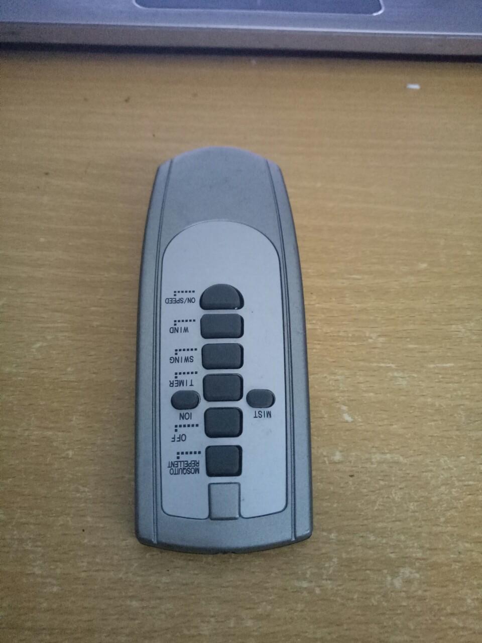 Điều khiển từ xa quạt Saiko