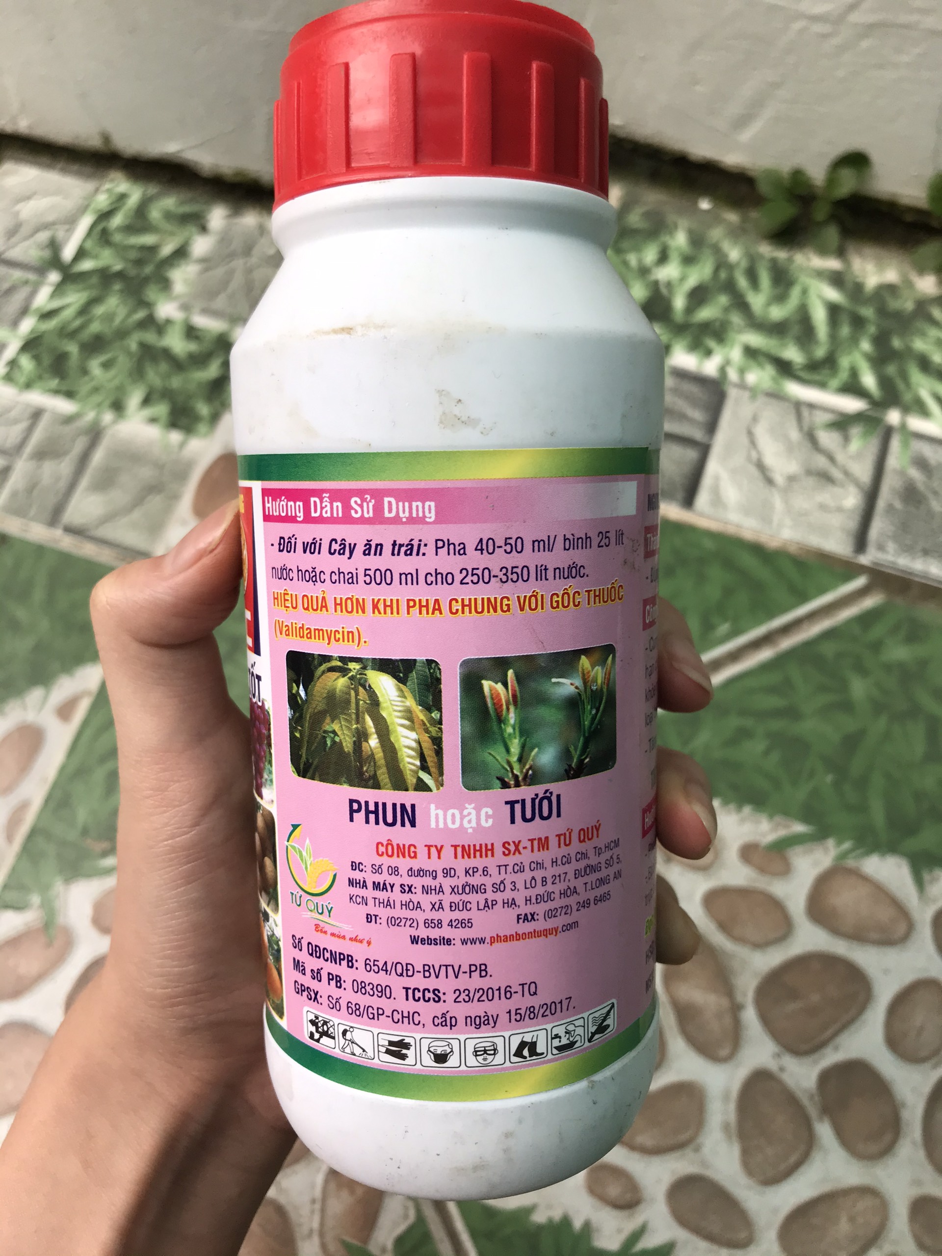 PHÂN VI LƯỢNG TỨ QUÝ ĐỒNG ĐỎ NƯỚC 500ML