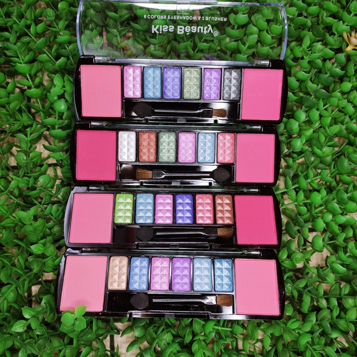 Phấn Mắt Kiss Beauty 8 ô Gồm 6 Phấn Mắt, 2 Phấn Má – SA733